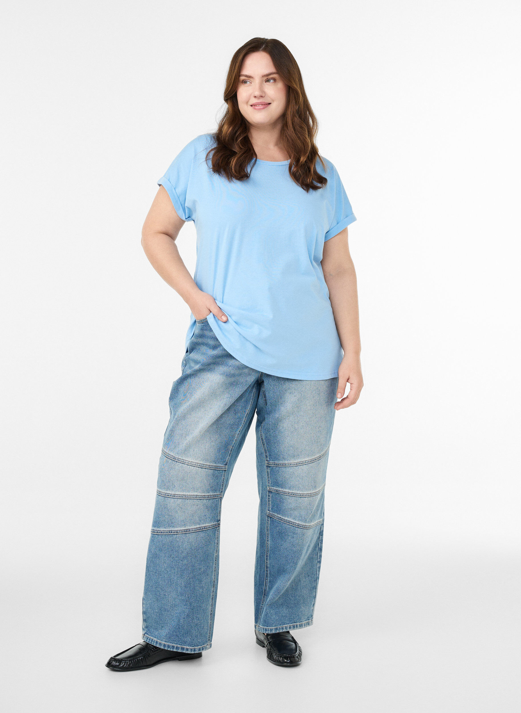 Zizzi T-shirt met korte mouwen in een katoenmix, Blauw, Model image number 1