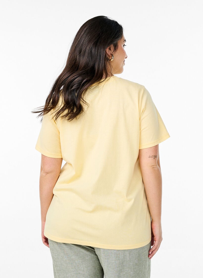 Basic katoenen T-shirt met ronde hals, Geel, Model image number 2