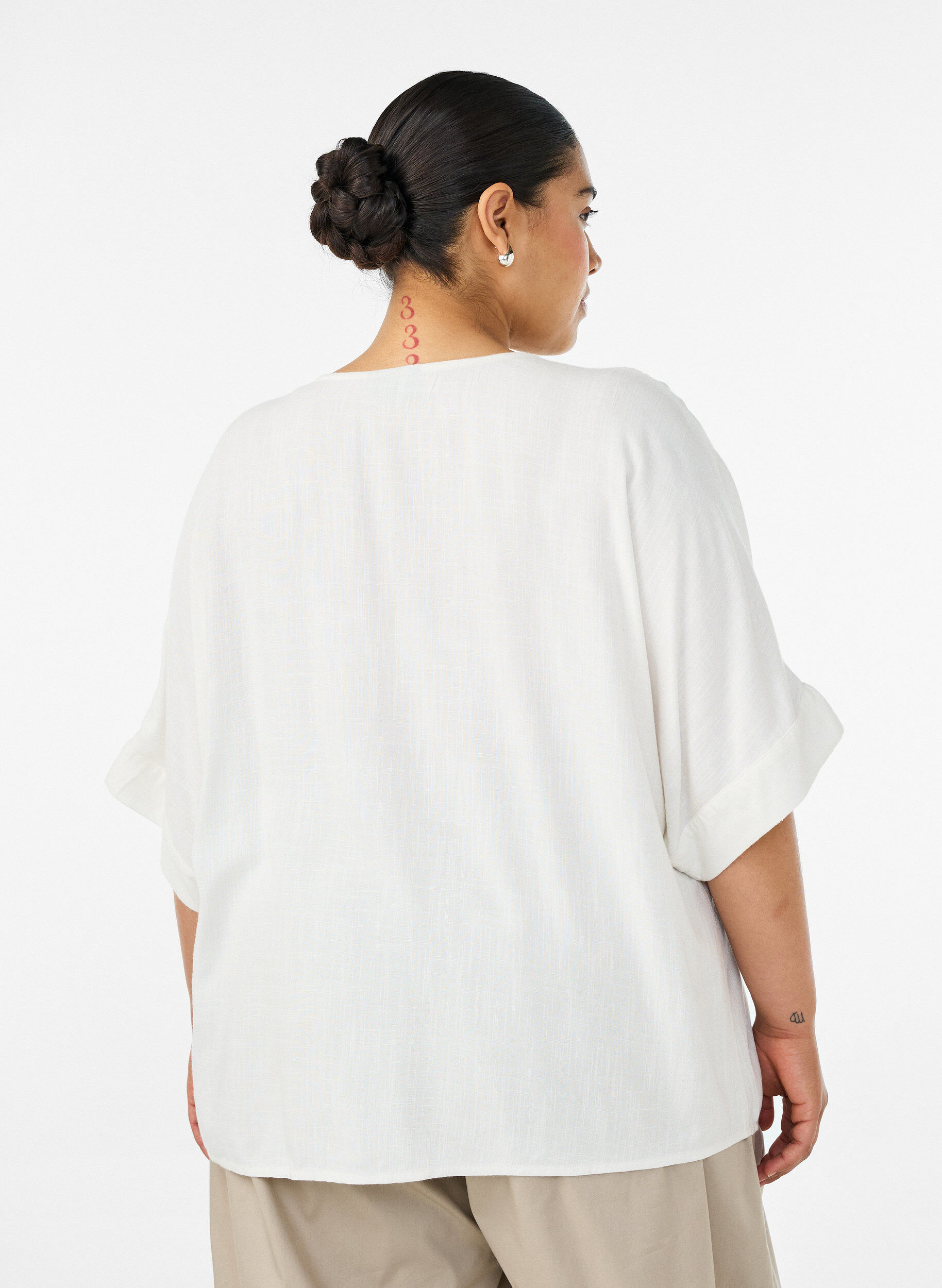 ZizziViscose blouse met crochet detail en knopen, Vanille, Model image number 2