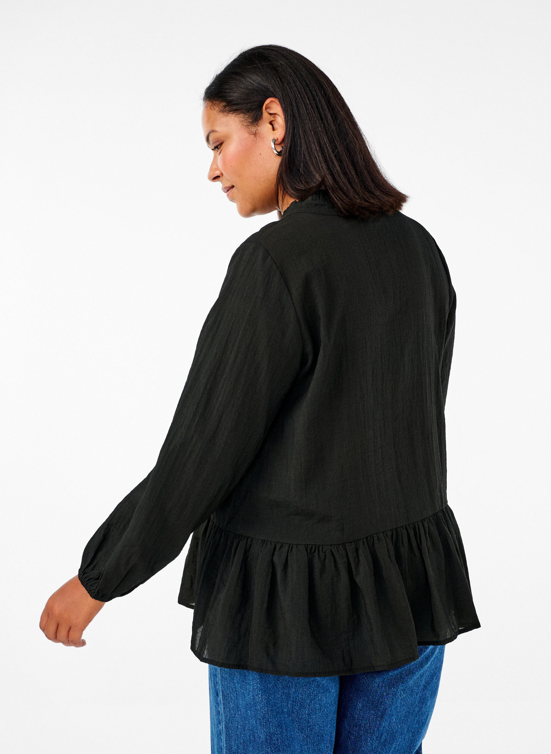 Zizzi Viscose blouse met peplum, Zwart, Model image number 2