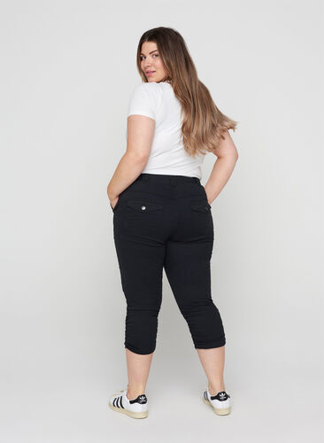 Nauwsluitende Nille capri jeans, Black, Model image number 1
