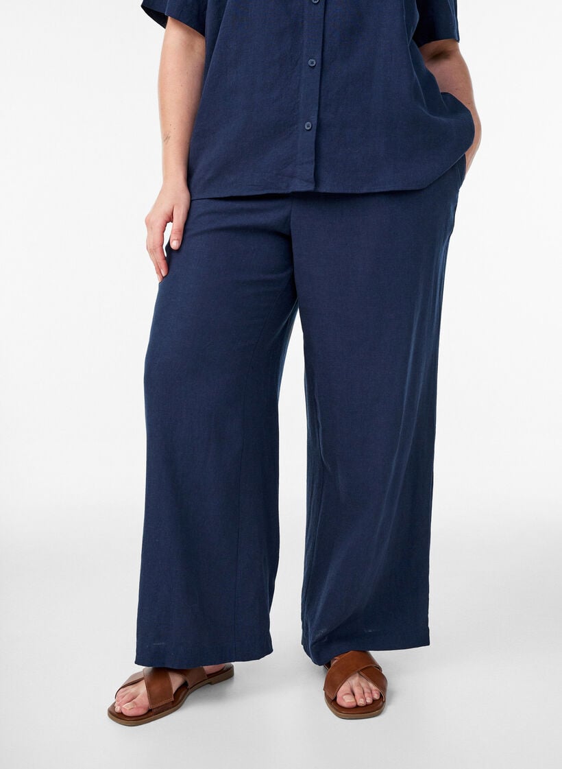 Wijde linnen en viscose broek, Blauw, Model image number 2