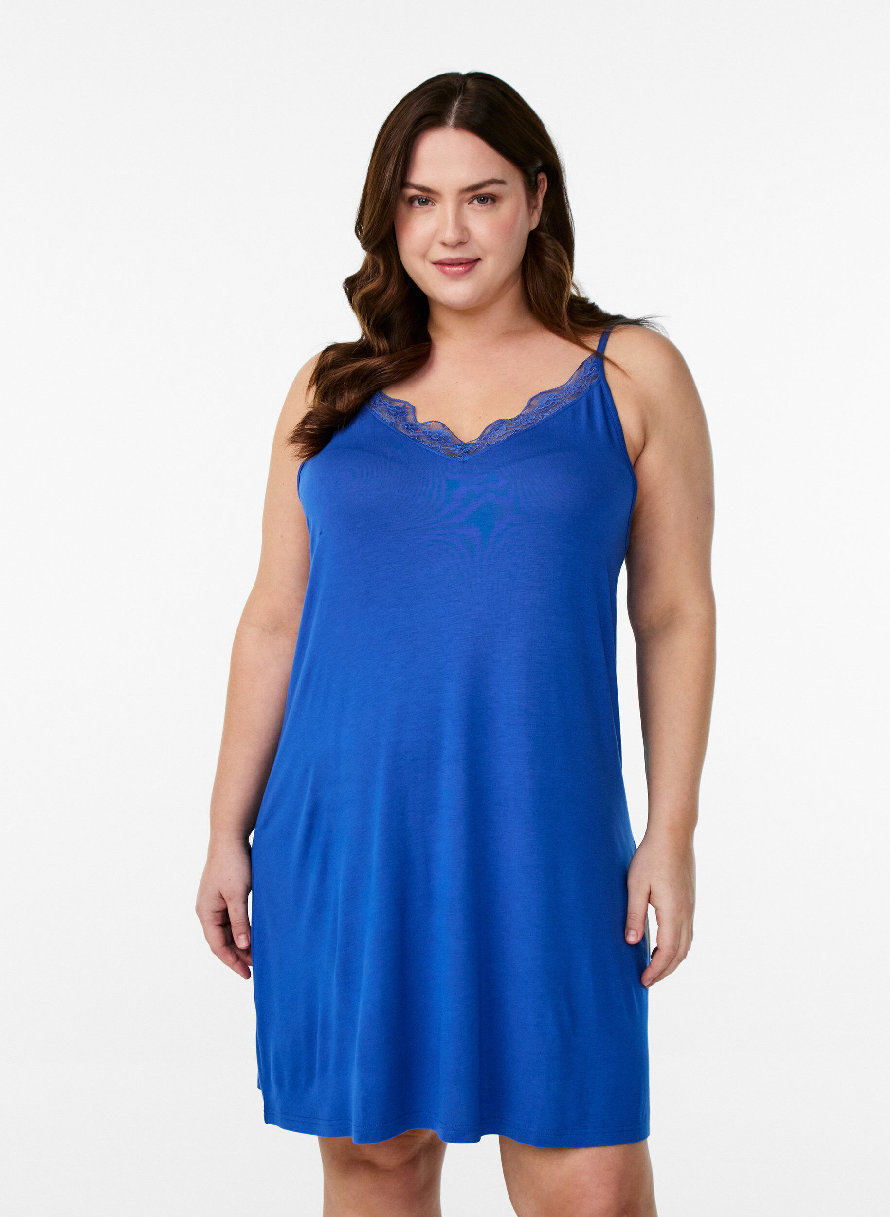ZizziNachtjapon van viscose met kanten randje, Blauw, Model image number 0