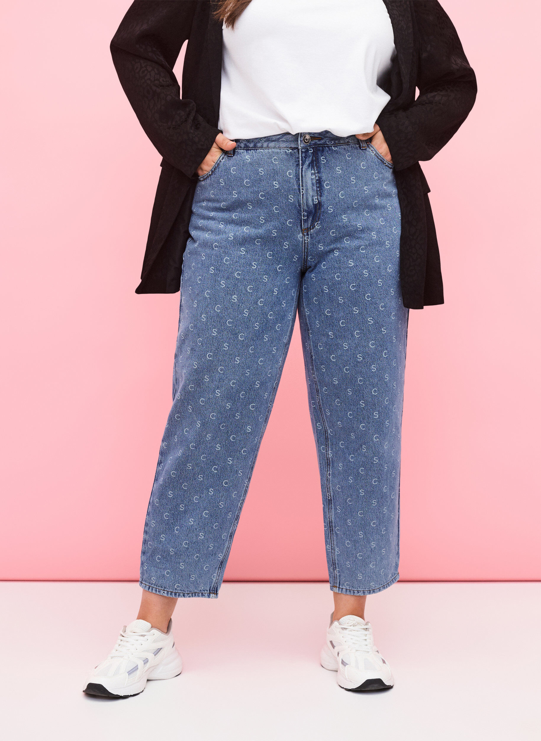 Zizzi Cropped jeans met print en hoge taille, Blue denim, Model image number 2