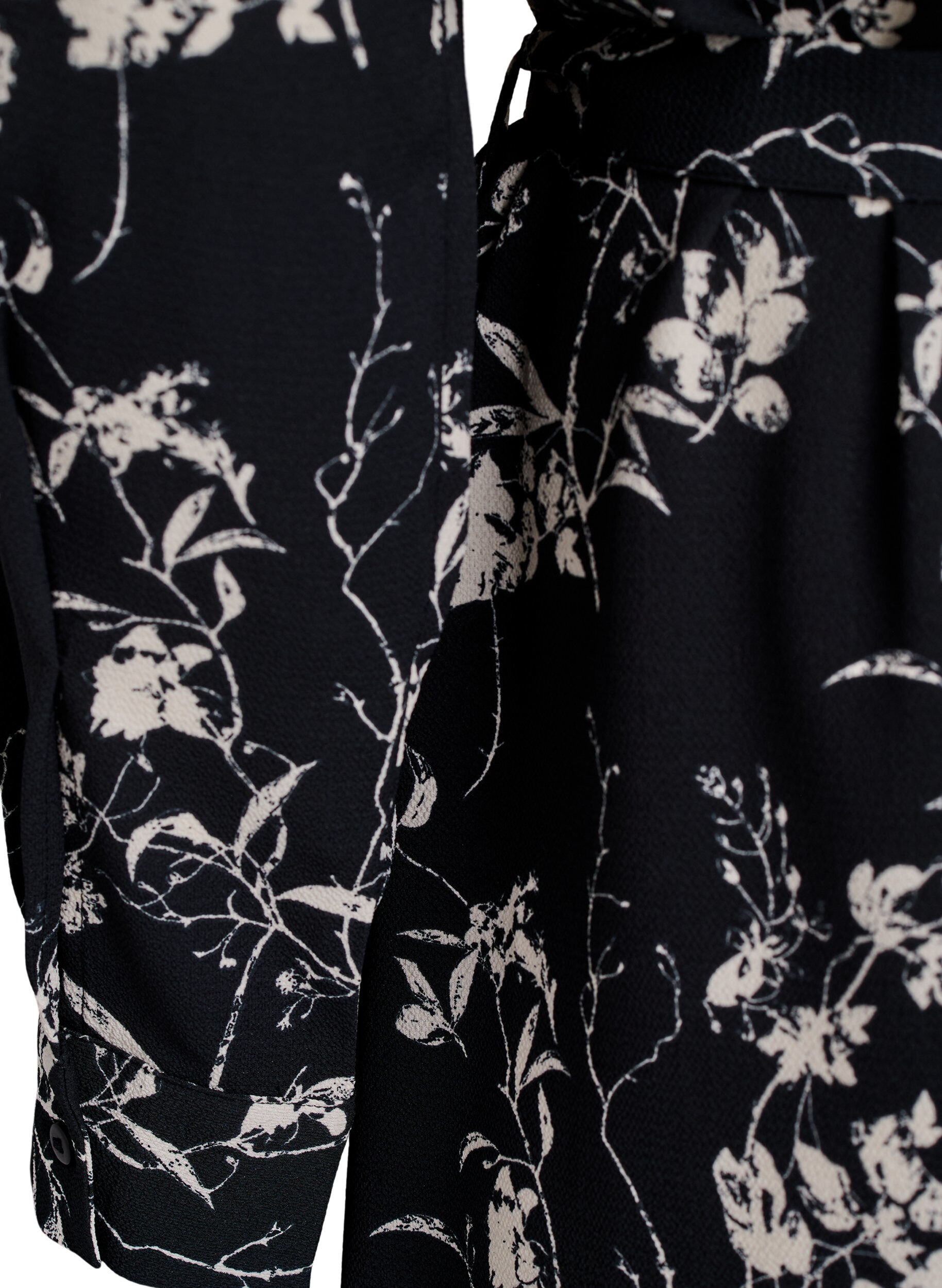 Zizzi Lang&auml;rmelige overhemdjurk met strikceintuur, Zwart, Packshot image number 3