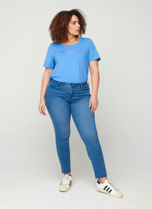 Slim fit Emily jeans met normale taillehoogte, Blue denim, Model image number 1