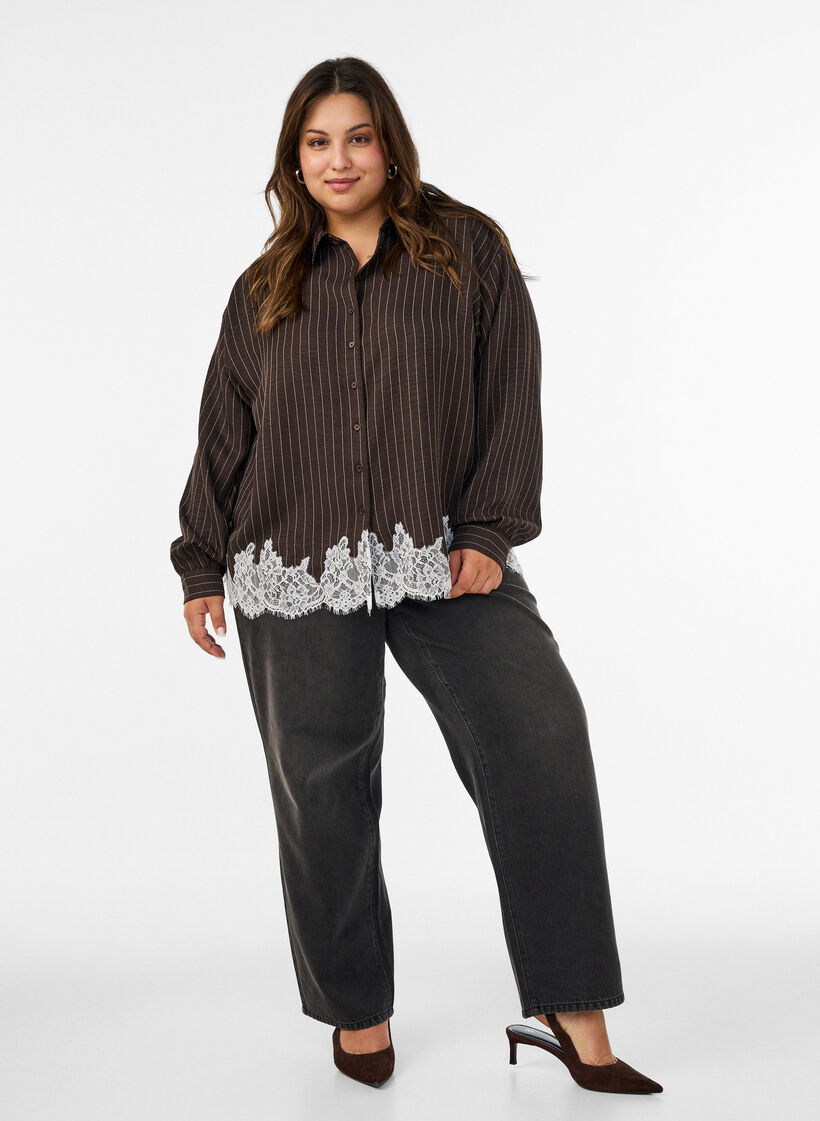 Krijtstreepblouse met kanten rand, Bruin, Model image number 1