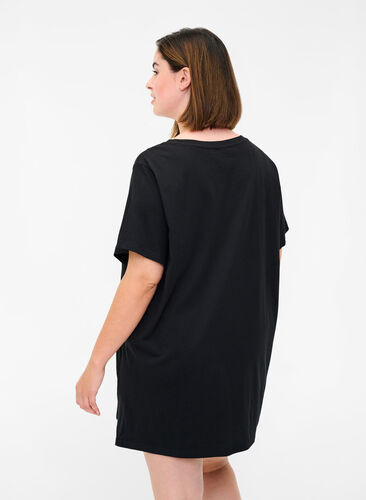 Oversized pyjama t-shirt met biologisch katoen, Black, Model image number 1