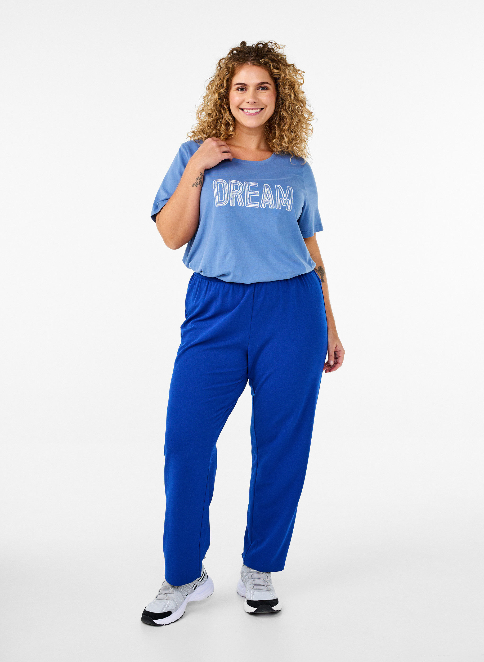 ZizziBroek met rechte pasvorm, Blauw, Model image number 0
