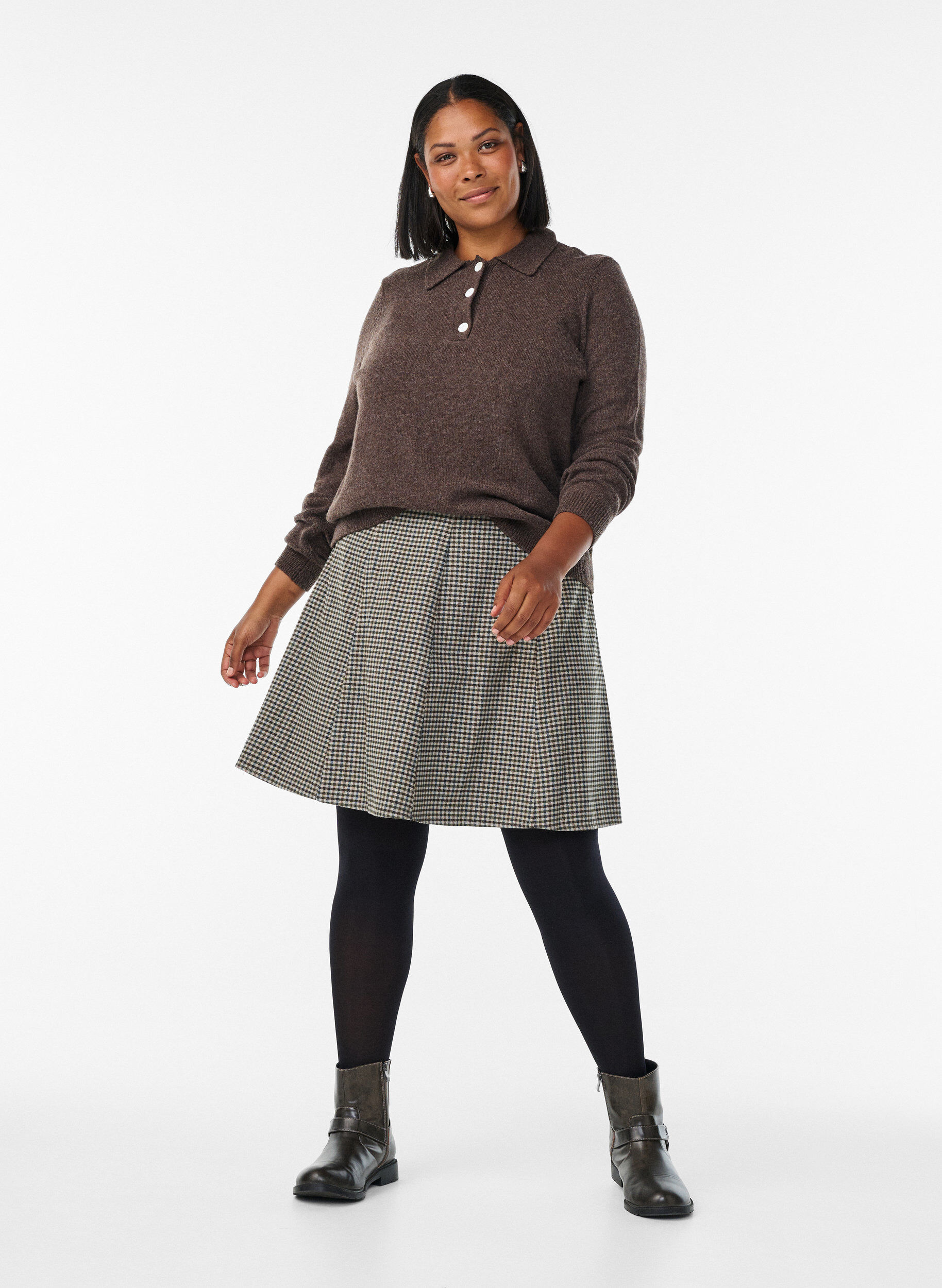 Zizzi Gebreide blouse in een zachte merinoblend met polokraag, Bruin, Model image number 1