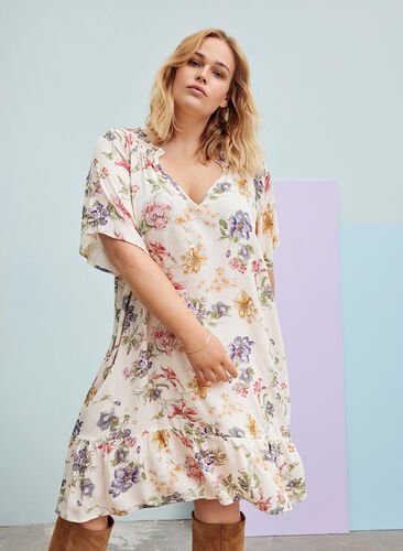 Viscose jurk met bloemenprint en v-hals, Creme Vintage Flower, Image image number 0