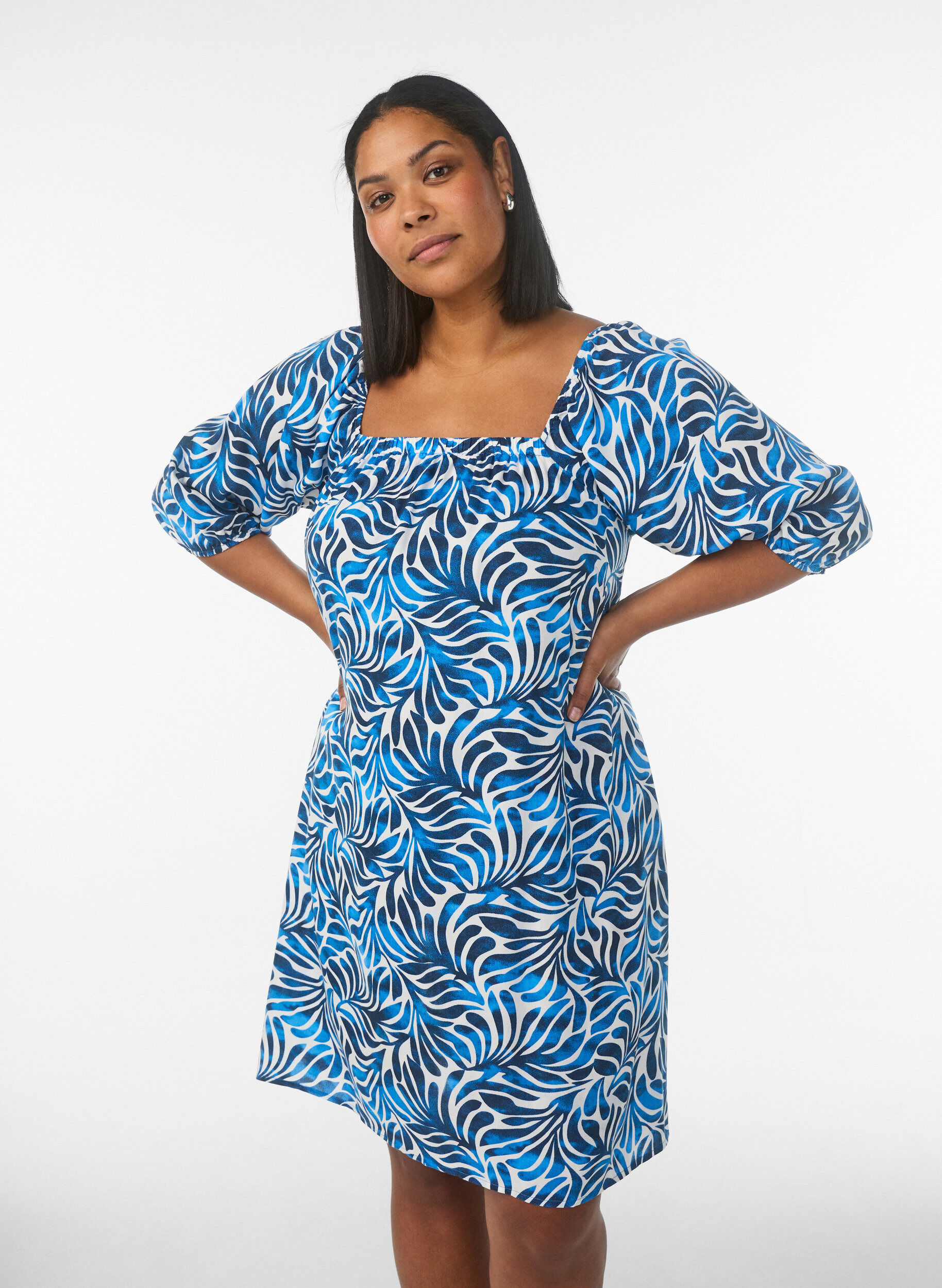 Zizzi Strandjurk in viscose met print, Blauw, Model image number 0