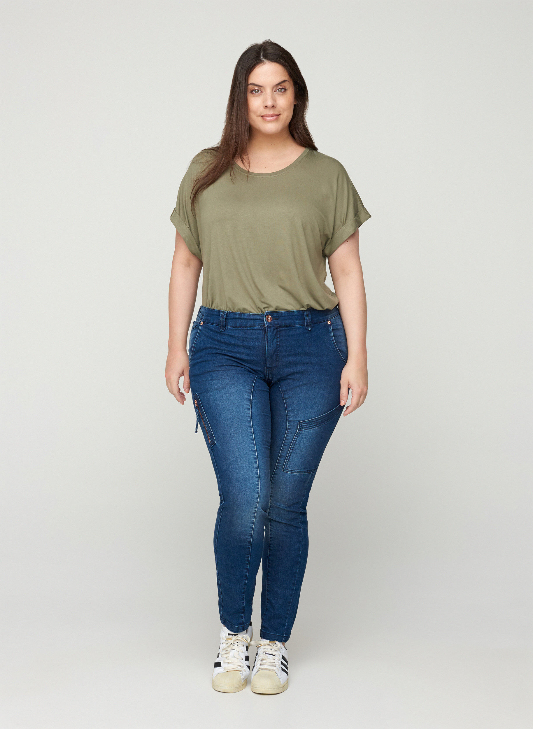 Zizzi Sanna-jeans, Blue denim, Model image number 2