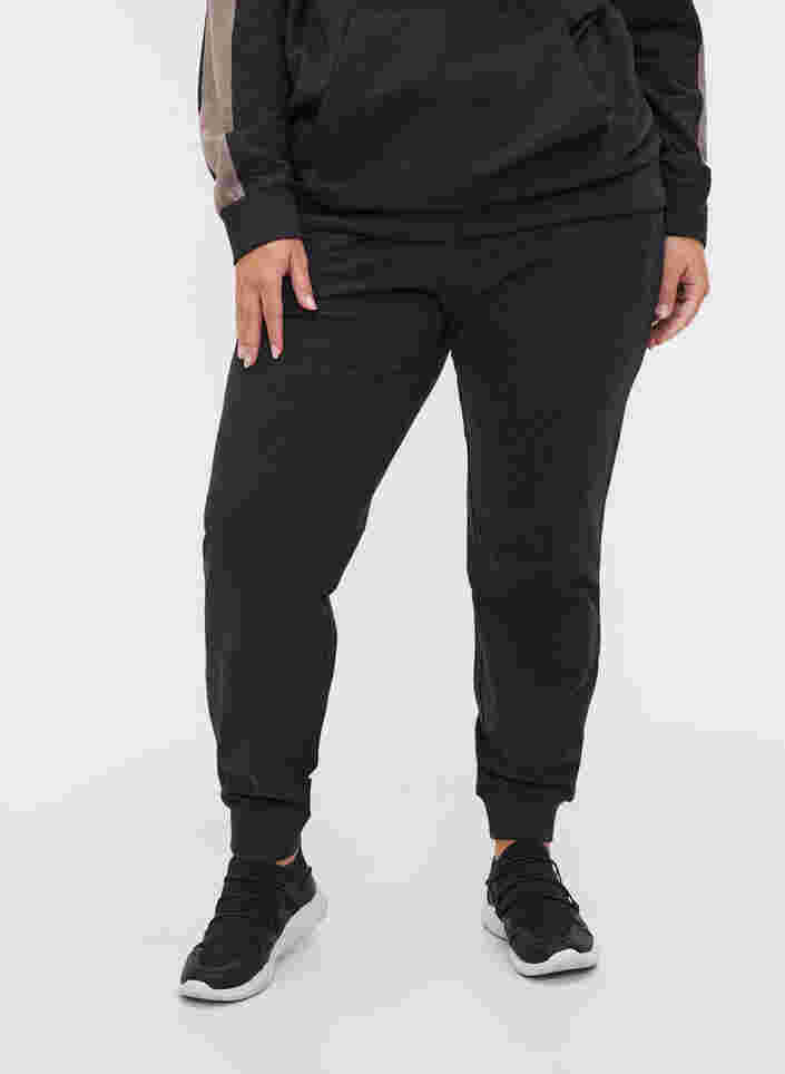 Losse sweatpants met zakken, Black, Model image number 2