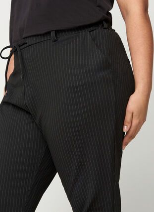 Cropped Maddison broek met strepen, Black w lurex, Model image number 1
