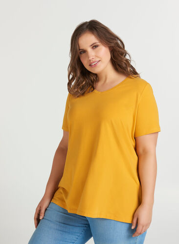 Basic T-shirt, Mineral Yellow, Model image number 0