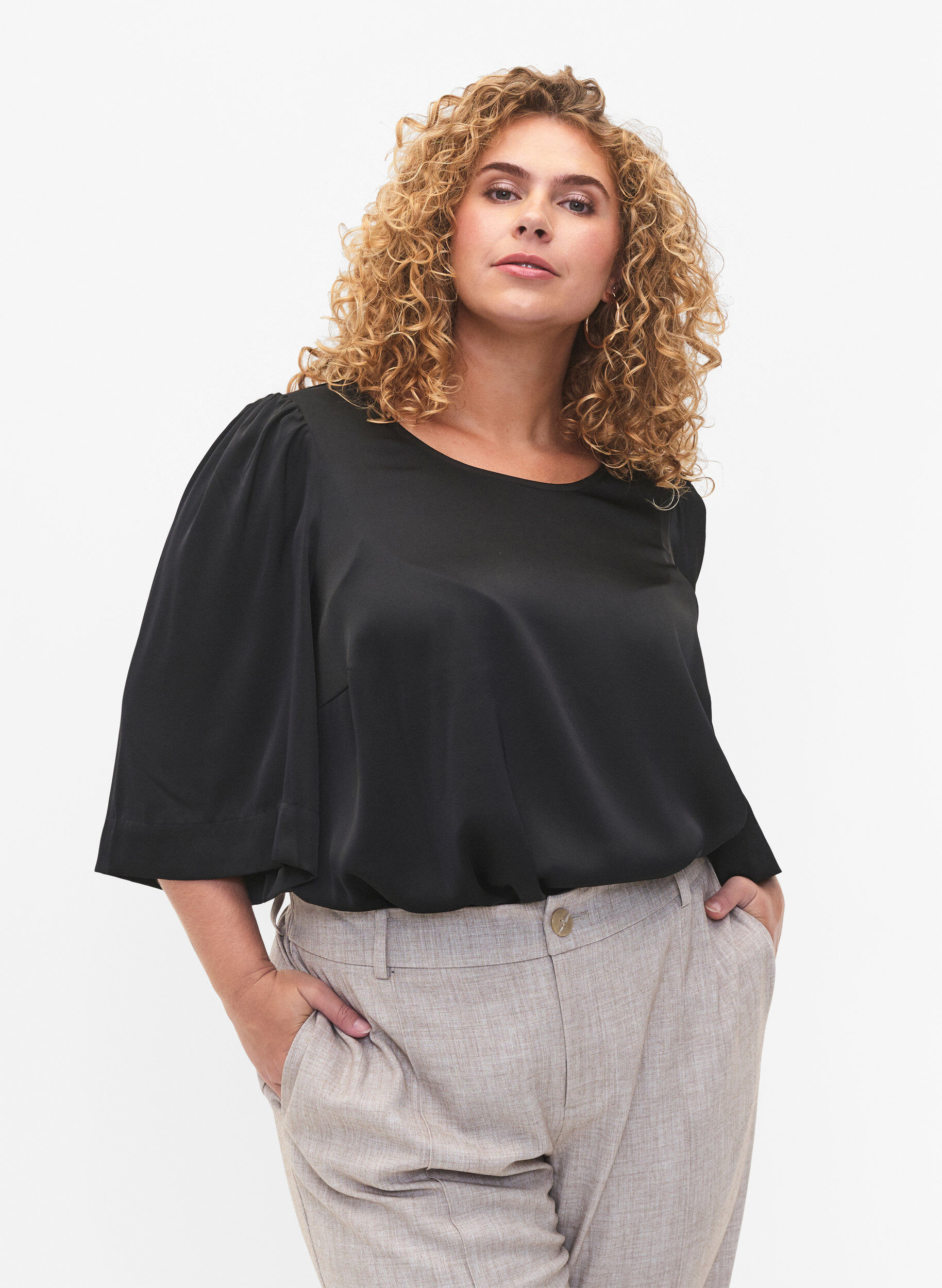 Zizzi Satijnen blouse met halflange mouwen, Black, Model image number 0