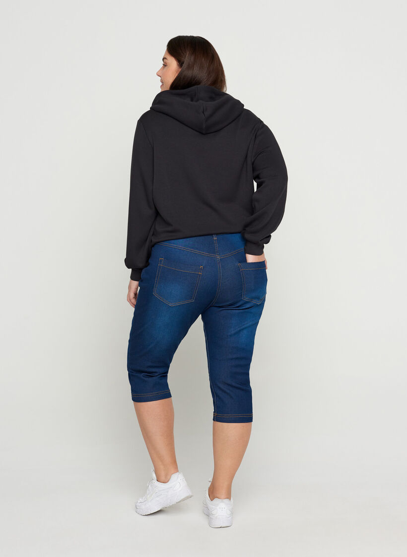 Slim fit Emily capri jeans, Blauw, Model image number 1