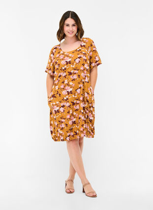Viscose jurk met print en korte mouwen , Yellow Flower, Model image number 2