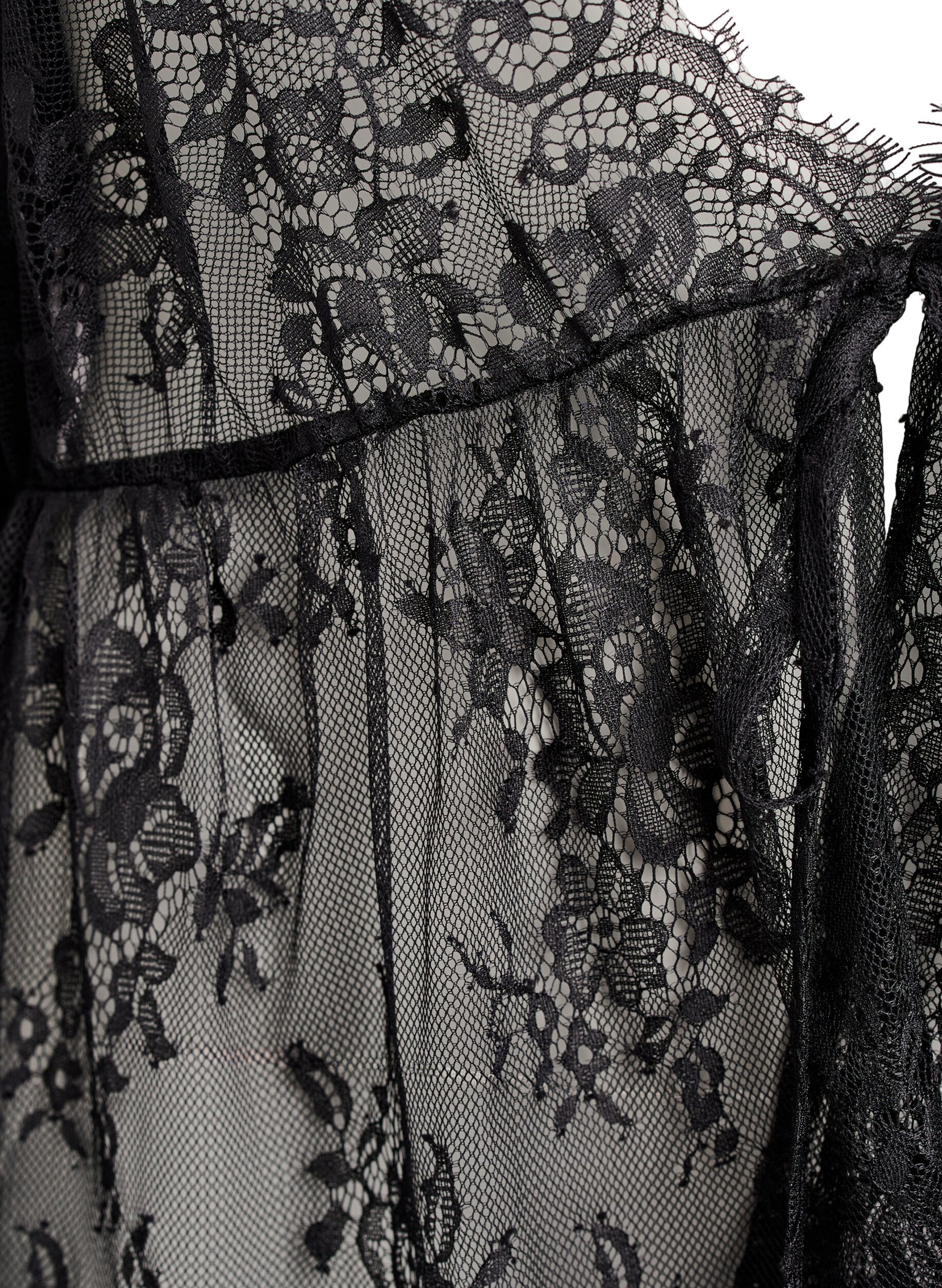 Zizzi Kanten top met strikdetail en 3/4-mouwen, Zwart, Packshot image number 2