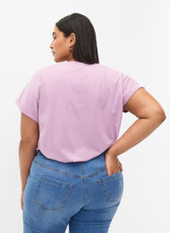 T-shirt met korte mouwen van katoenmix, Lavender Mist, Model
