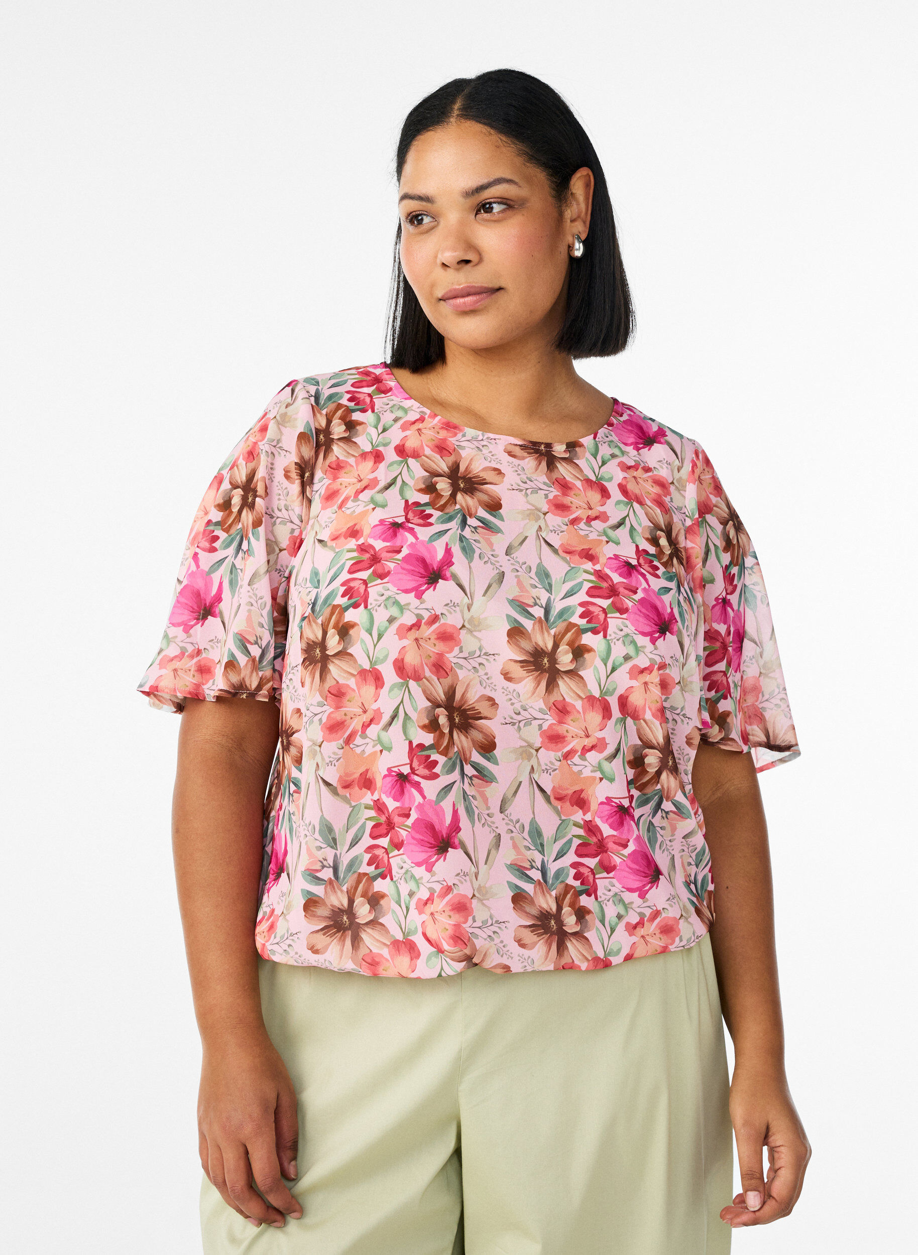 Bloemenblouse met korte mouwen en smokwerk, Roze, Model