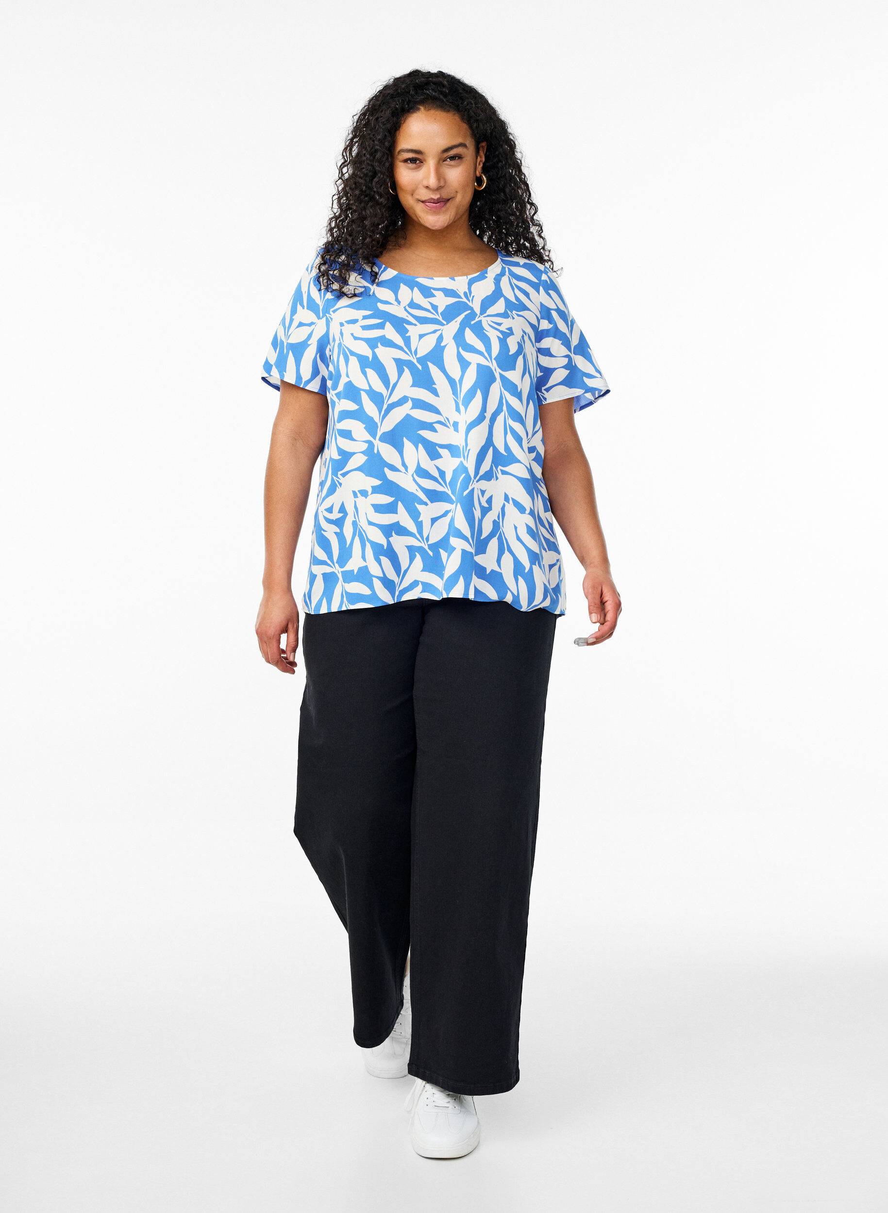 Zizzi Viscose blouse met korte mouwen en print, Blauw, Model image number 1
