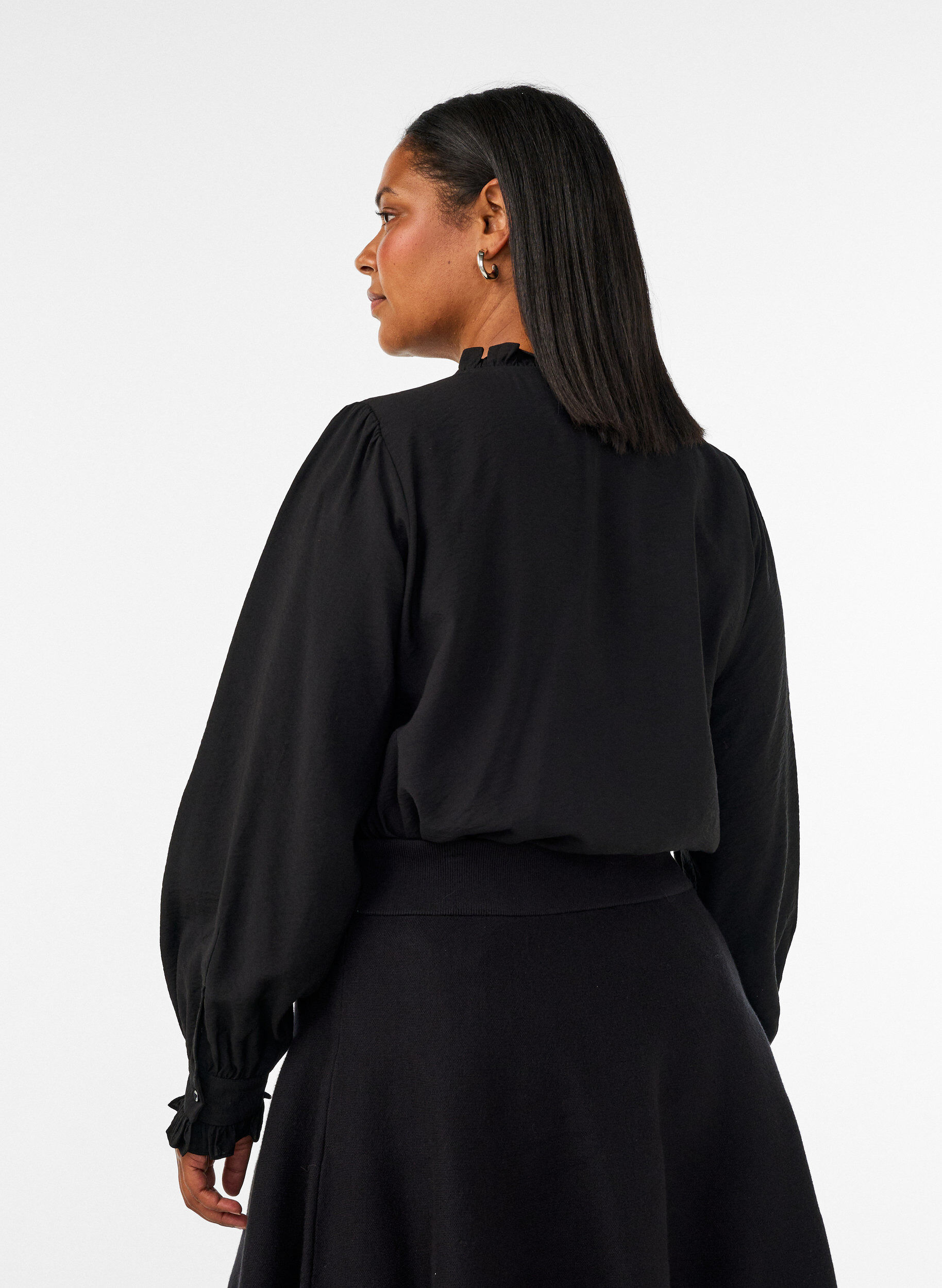 ZizziShirtblouse met geborduurde bloemapplicaties, Zwart, Model image number 2