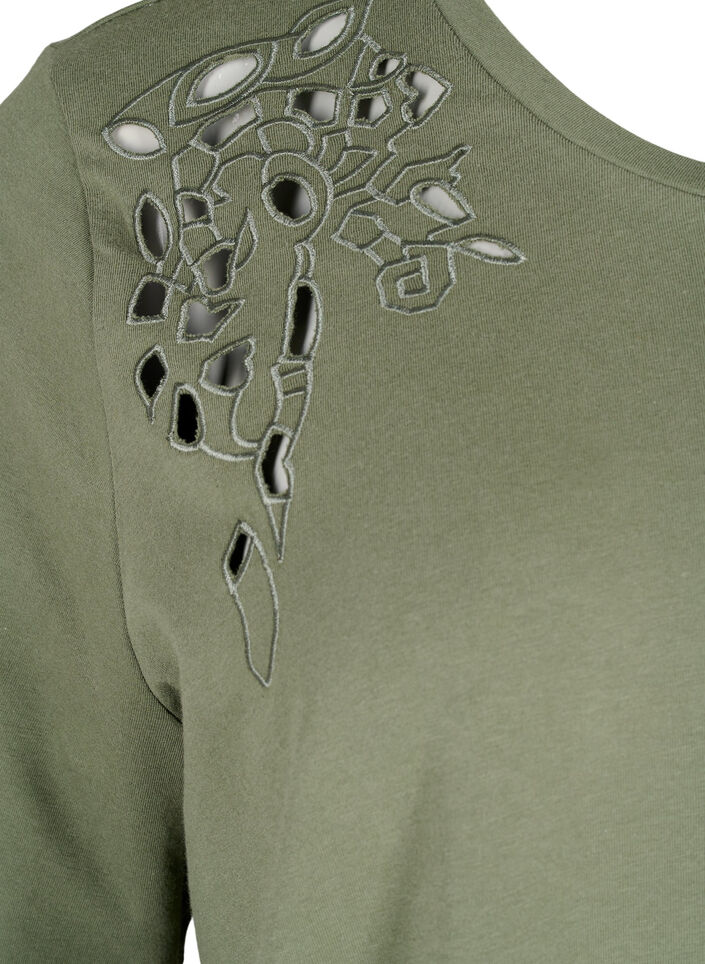 T-shirt van biologisch katoen met geborduurde details, Thyme, Packshot image number 2