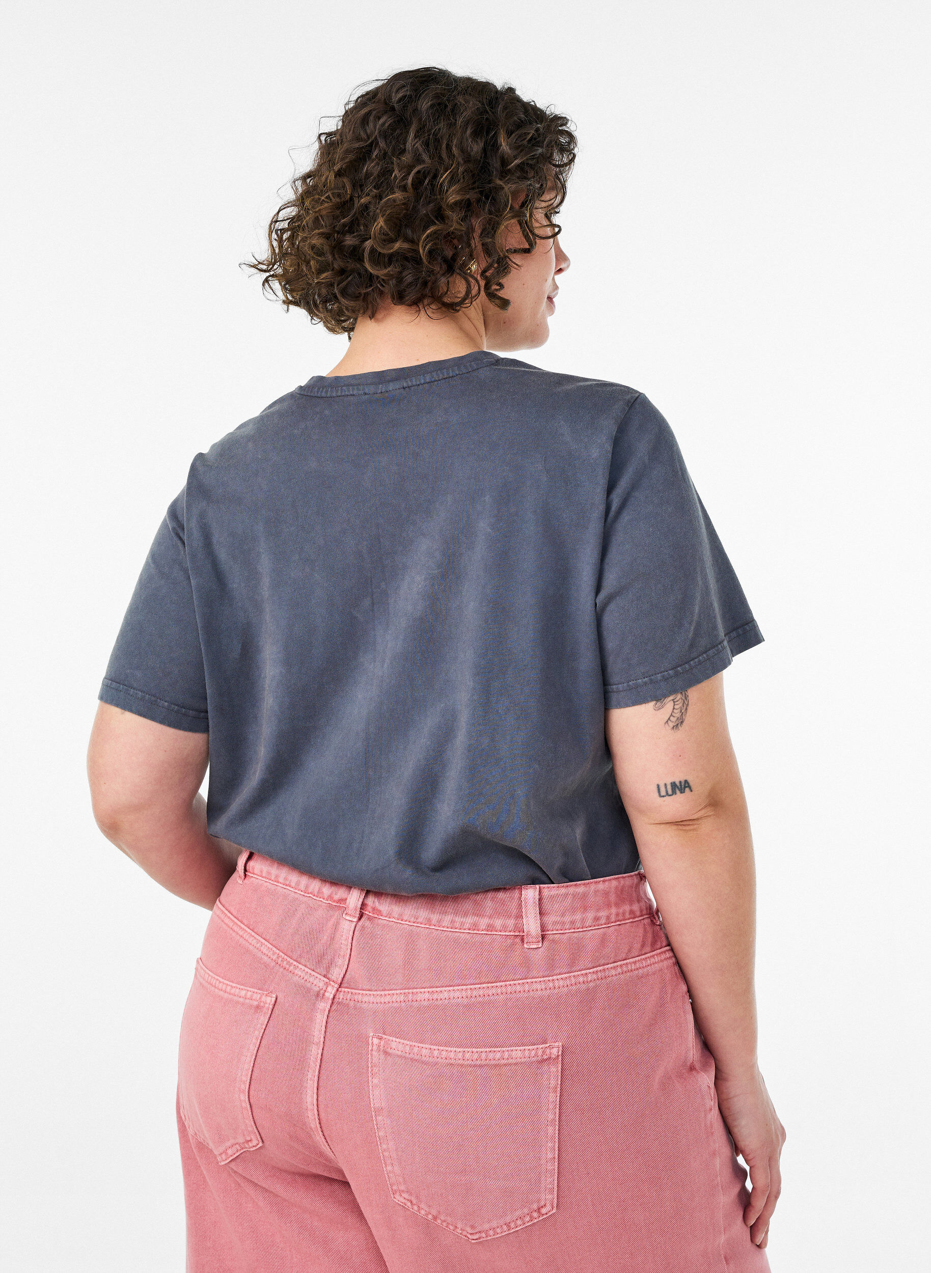 ZizziKatoenen T-shirt met print aan de voorkant en een gewassen look, Grijs, Model image number 2