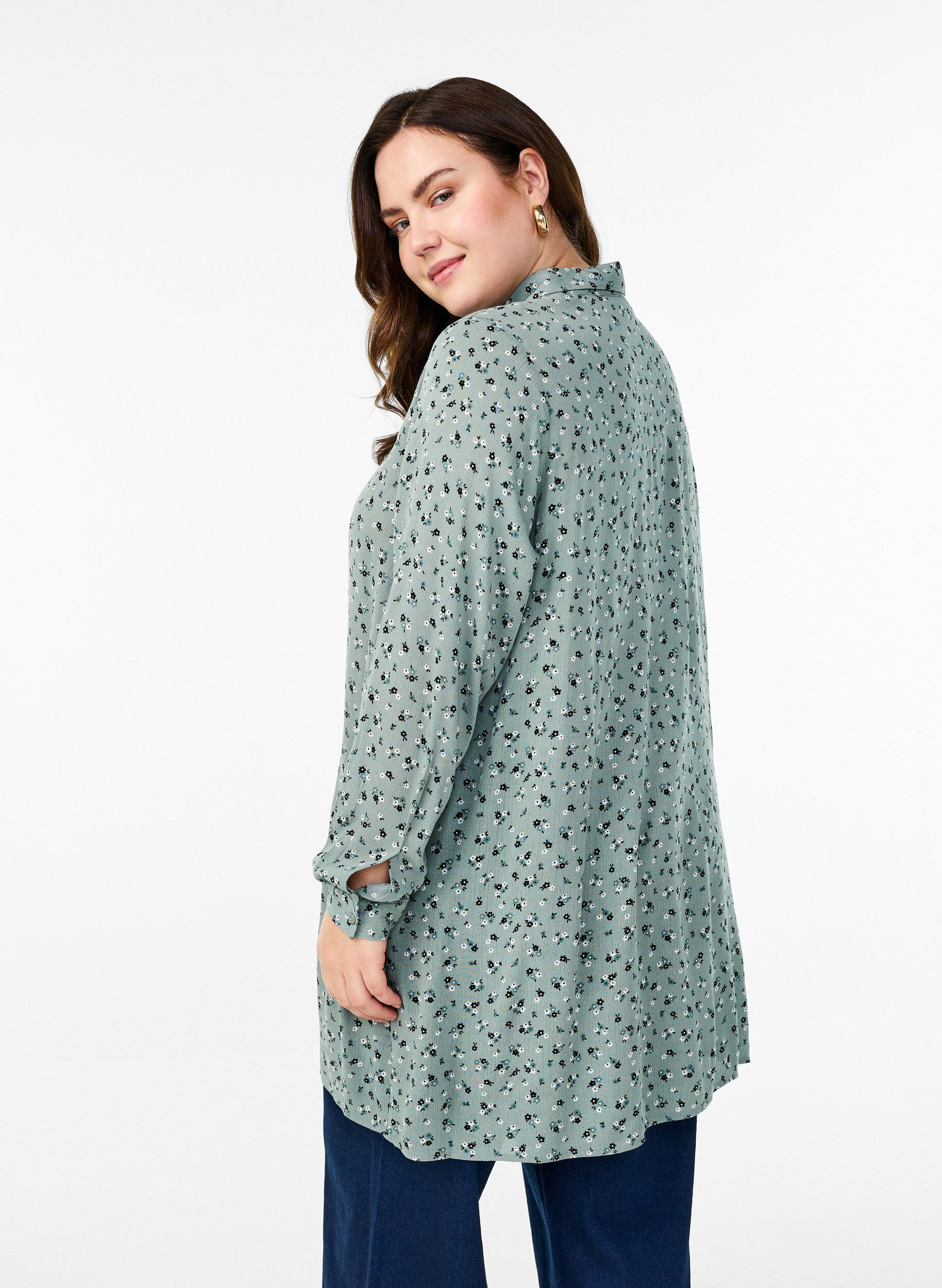 Zizzi Lange blouse met bloemenprint, Groen, Model image number 2