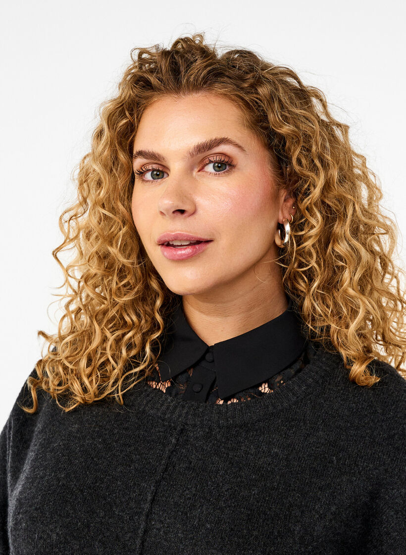 Overhemd met losse kanten kraag, Black, Model image number 0