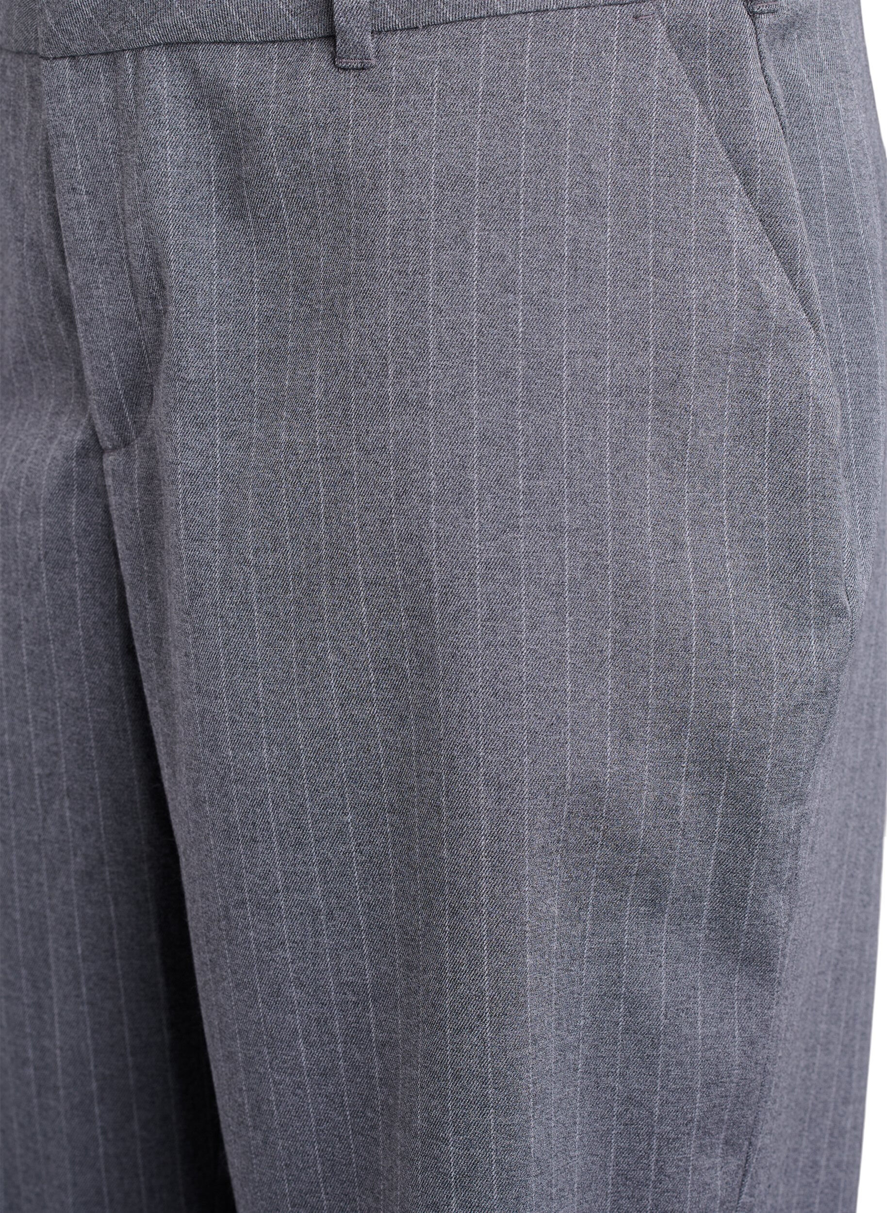 Zizzi Bermuda short met krijtstreep en losse pasvorm, Grijs, Packshot image number 2