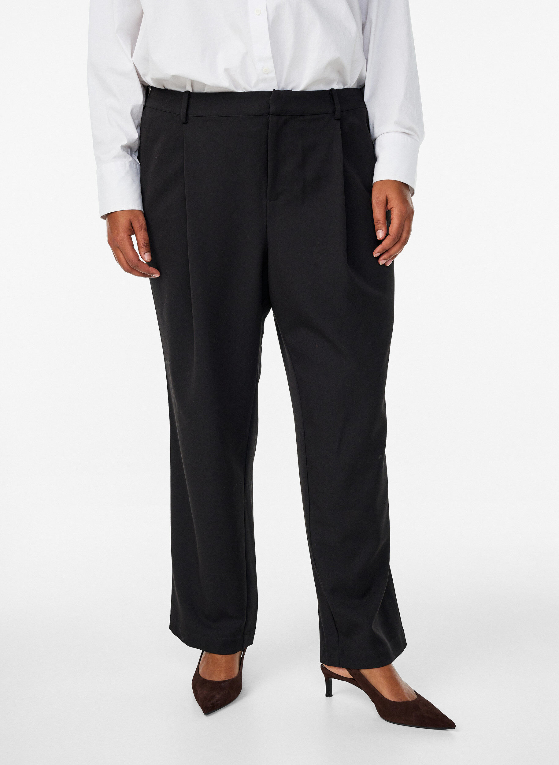Zizzi Hoog getailleerde pantalon met rechte pijpen, Zwart, Model image number 2