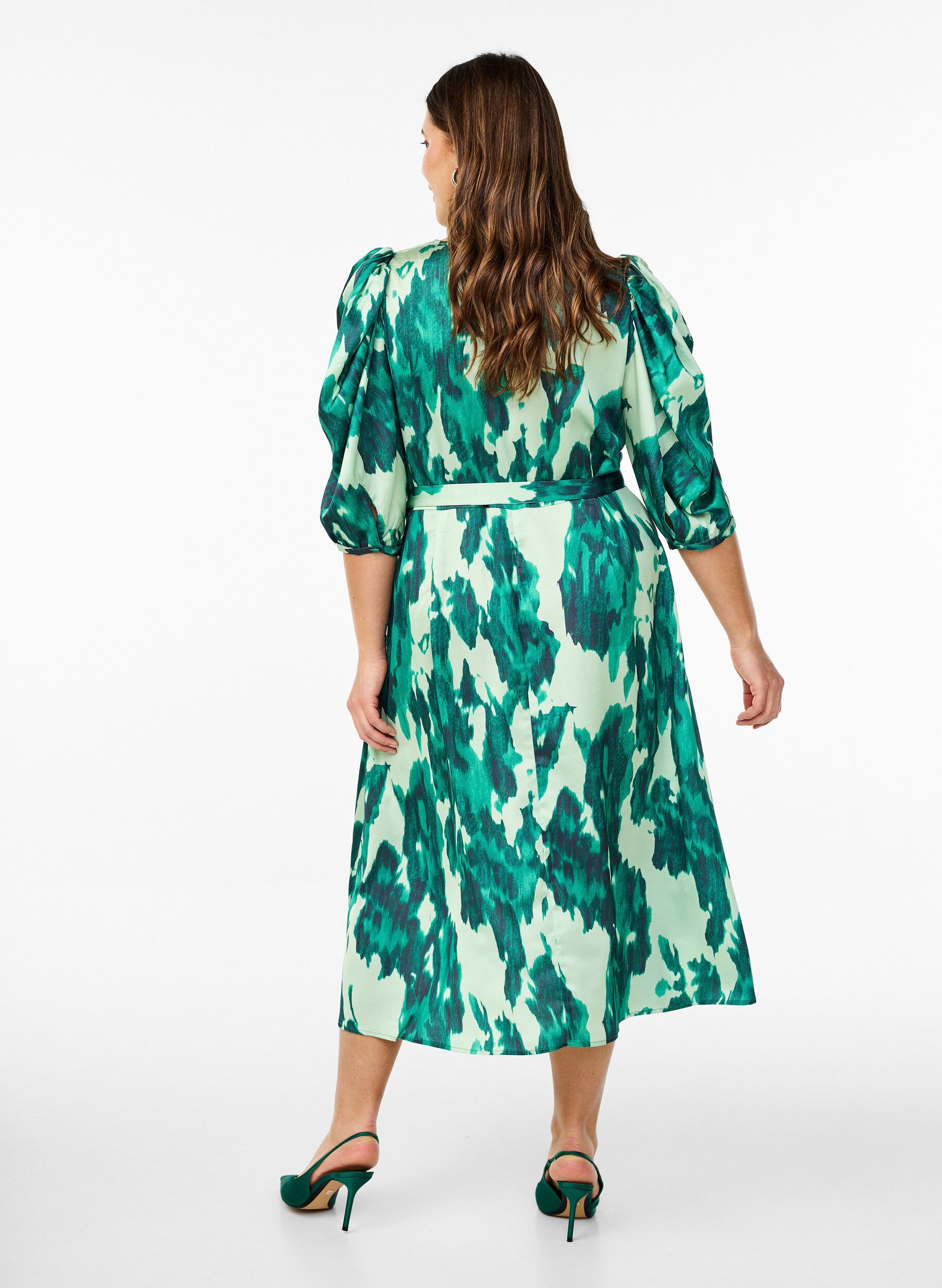 Zizzi Feestjurk met korte mouwen en strikceintuur, Groen, Model image number 1