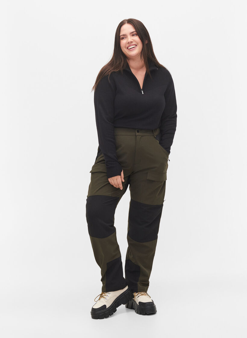 Waterafstotende wandelbroek met zakken, Forest Night, Model image number 0