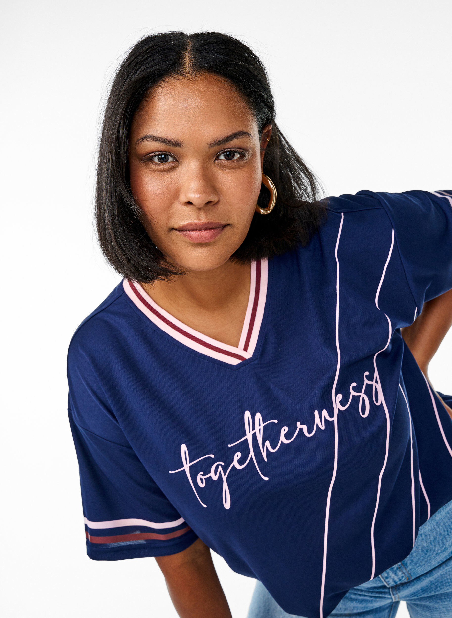 Zizzi Sportief T-shirt met strepen en tekstmotief, Blauw, Model image number 3
