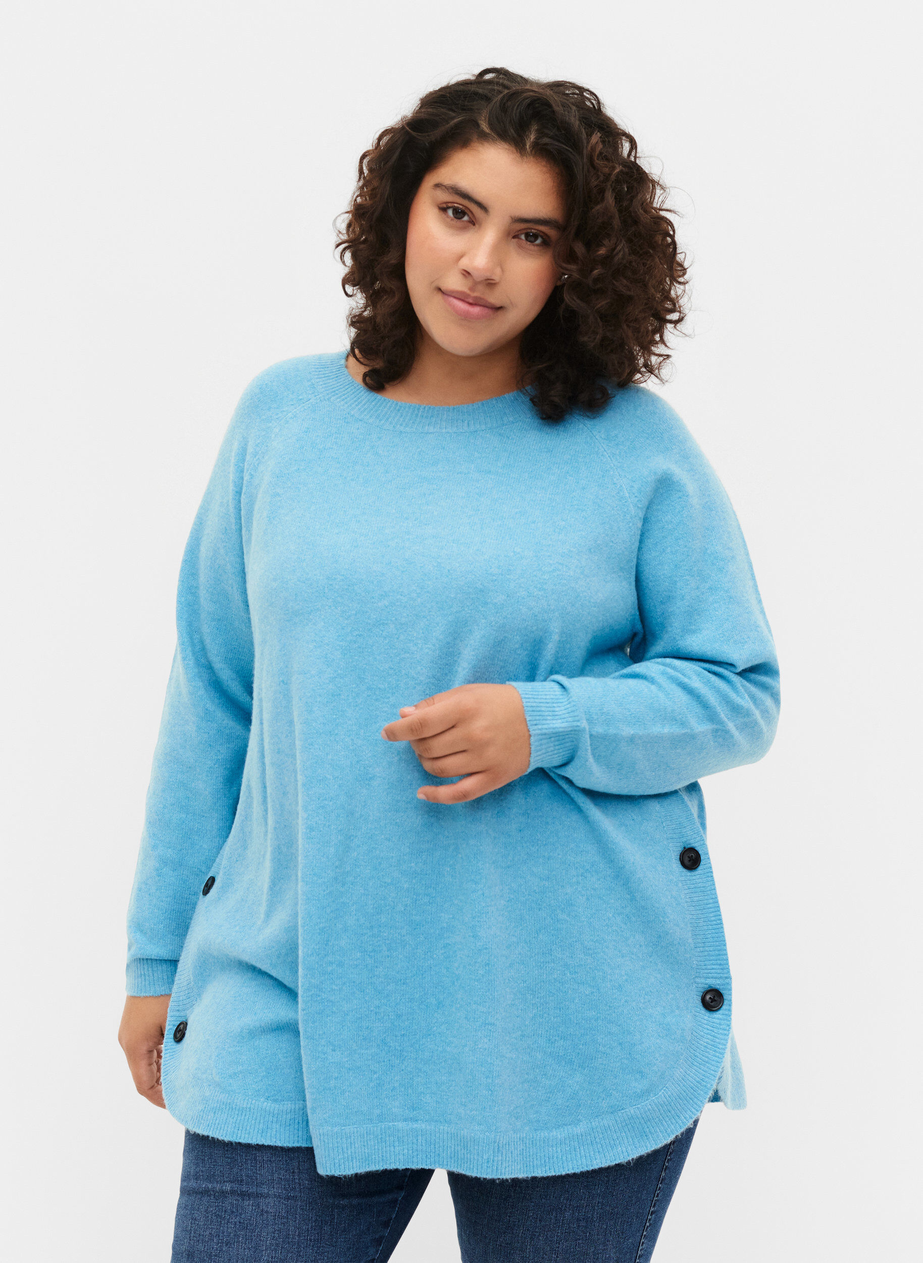Zizzi Gem&ecirc;leerde gebreide blouse met knopen, River Blue WhiteMel., Model image number 0