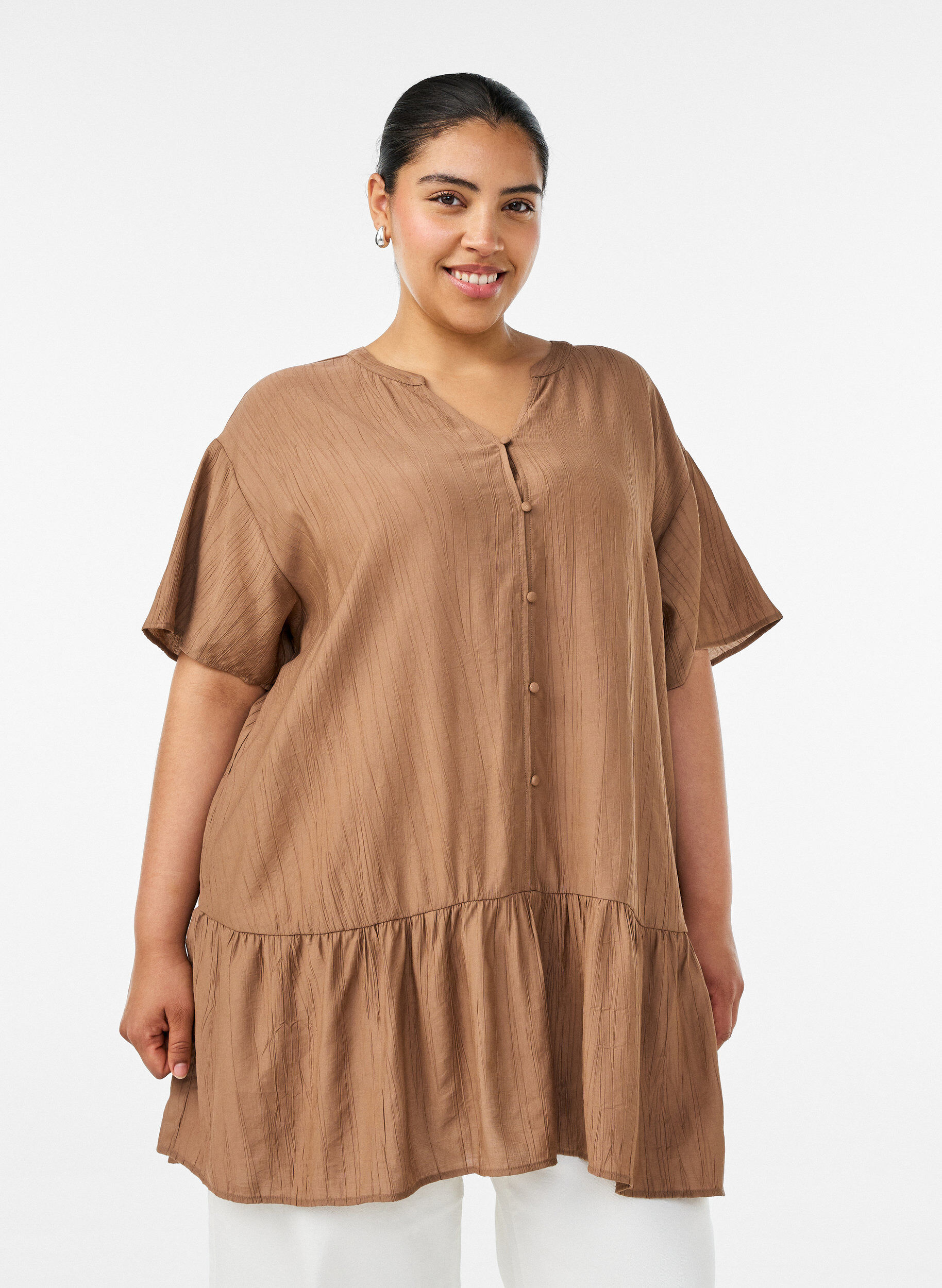 ZizziLosse tuniek met gekreukte structuur en rucherand, Bruin, Model image number 0