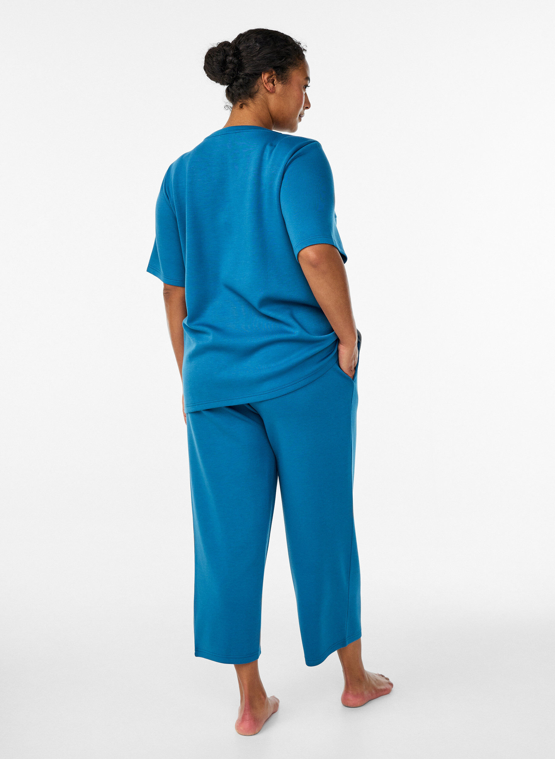 Zizzi 7/8 modal mix broek met zakken, Blauw, Model image number 1