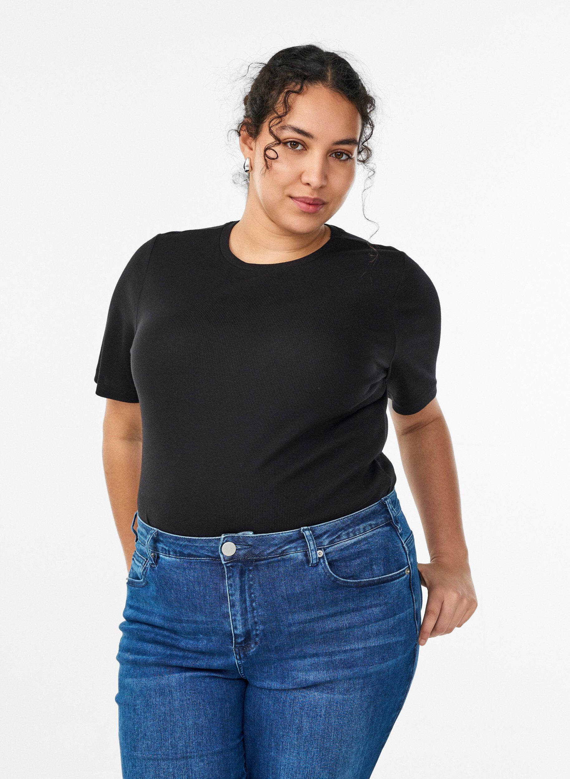 Zizzi Basic rib T-shirt met ronde hals, Zwart, Model image number 0