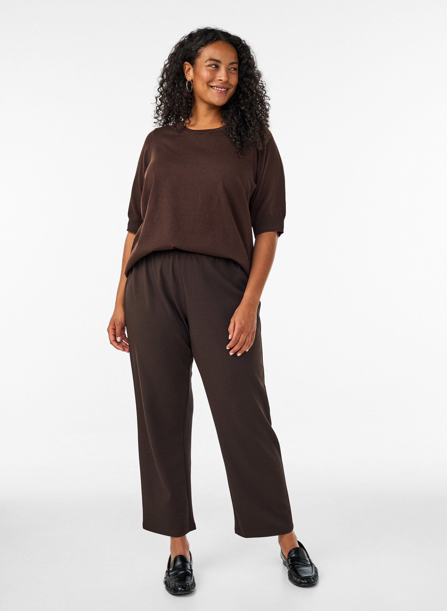 Fijngebreide blouse met korte mouwen, Bruin, Model