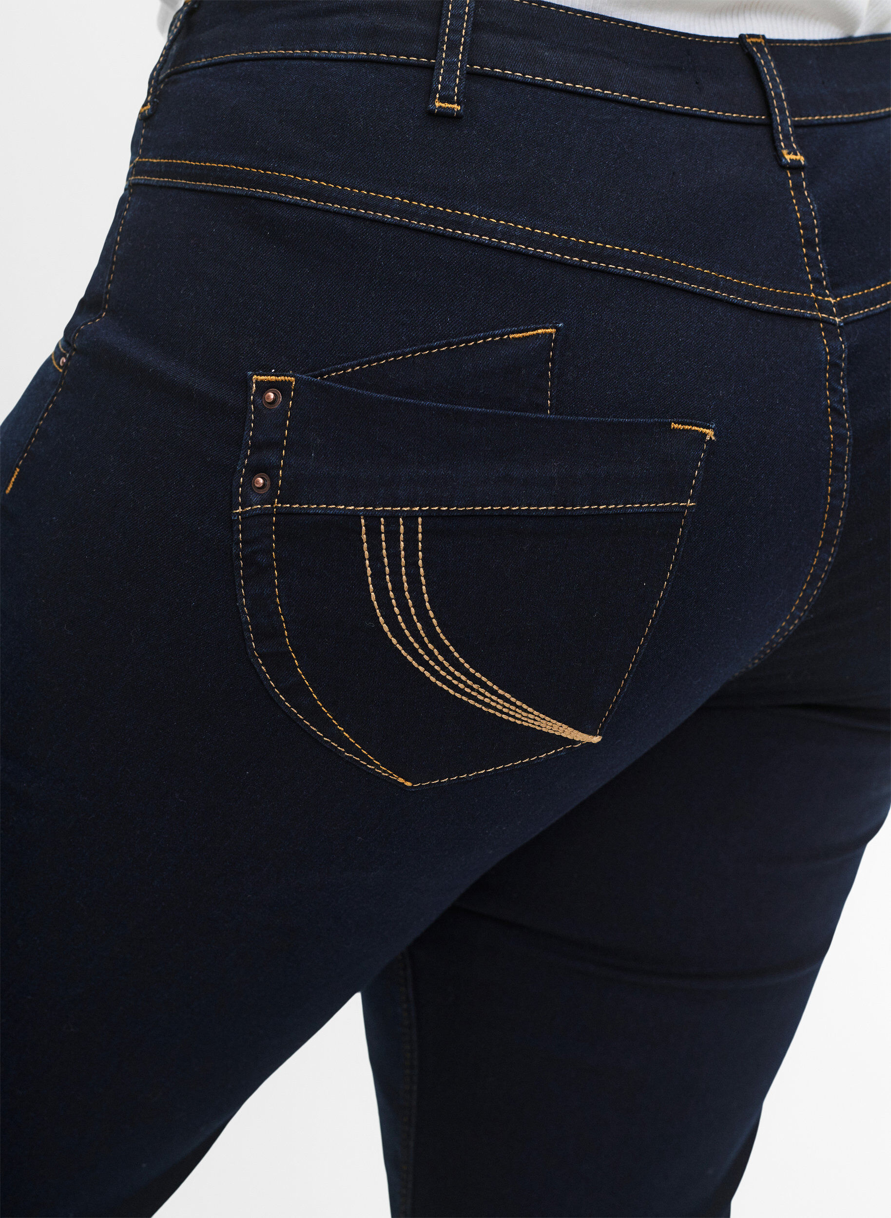 Zizzi Regular fit Gemma jeans met hoge taille, Blauw, Model image number 5