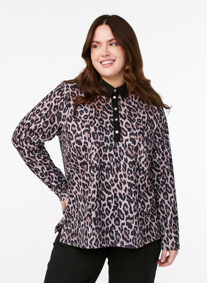 Polo met luipaardprint en goudkleurige knopen, Bruin, Model image number 0