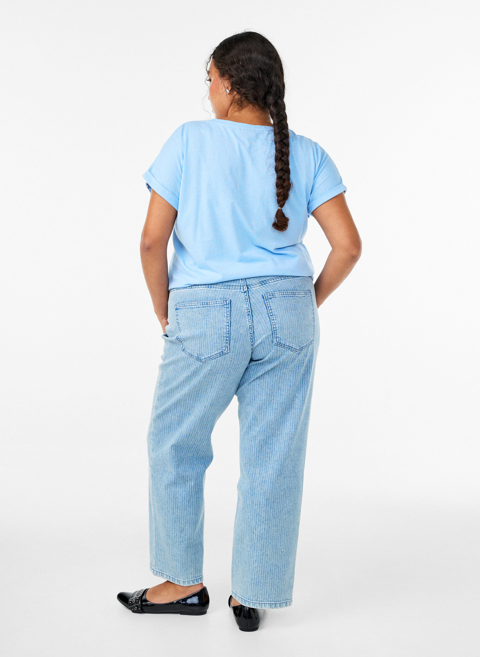 Zizzi Pinstripe Kiana jeans met straight-fit, Blauw, Model image number 1