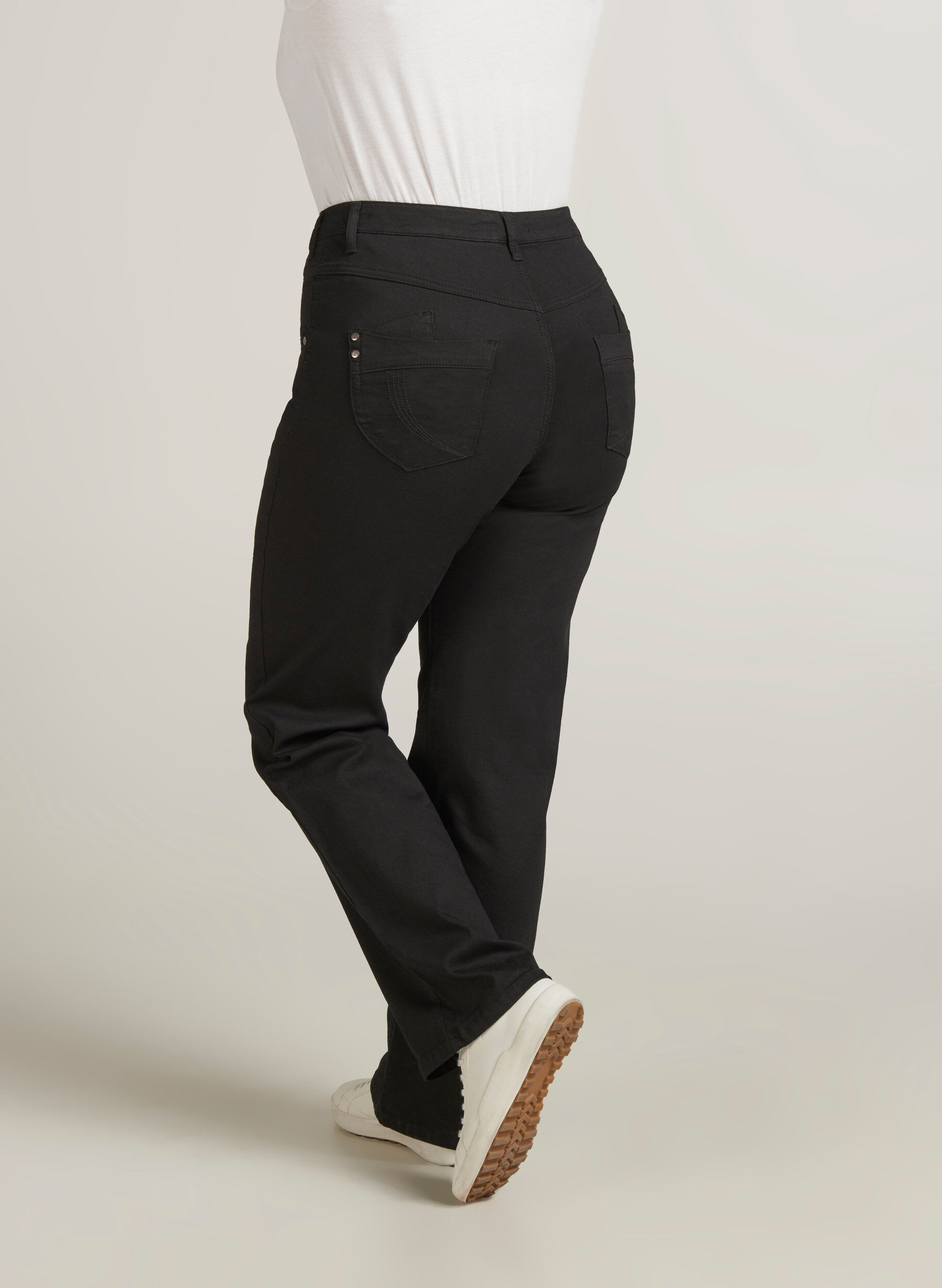 Zizzi Regular fit Gemma jeans met hoge taille, Zwart, Model image number 2