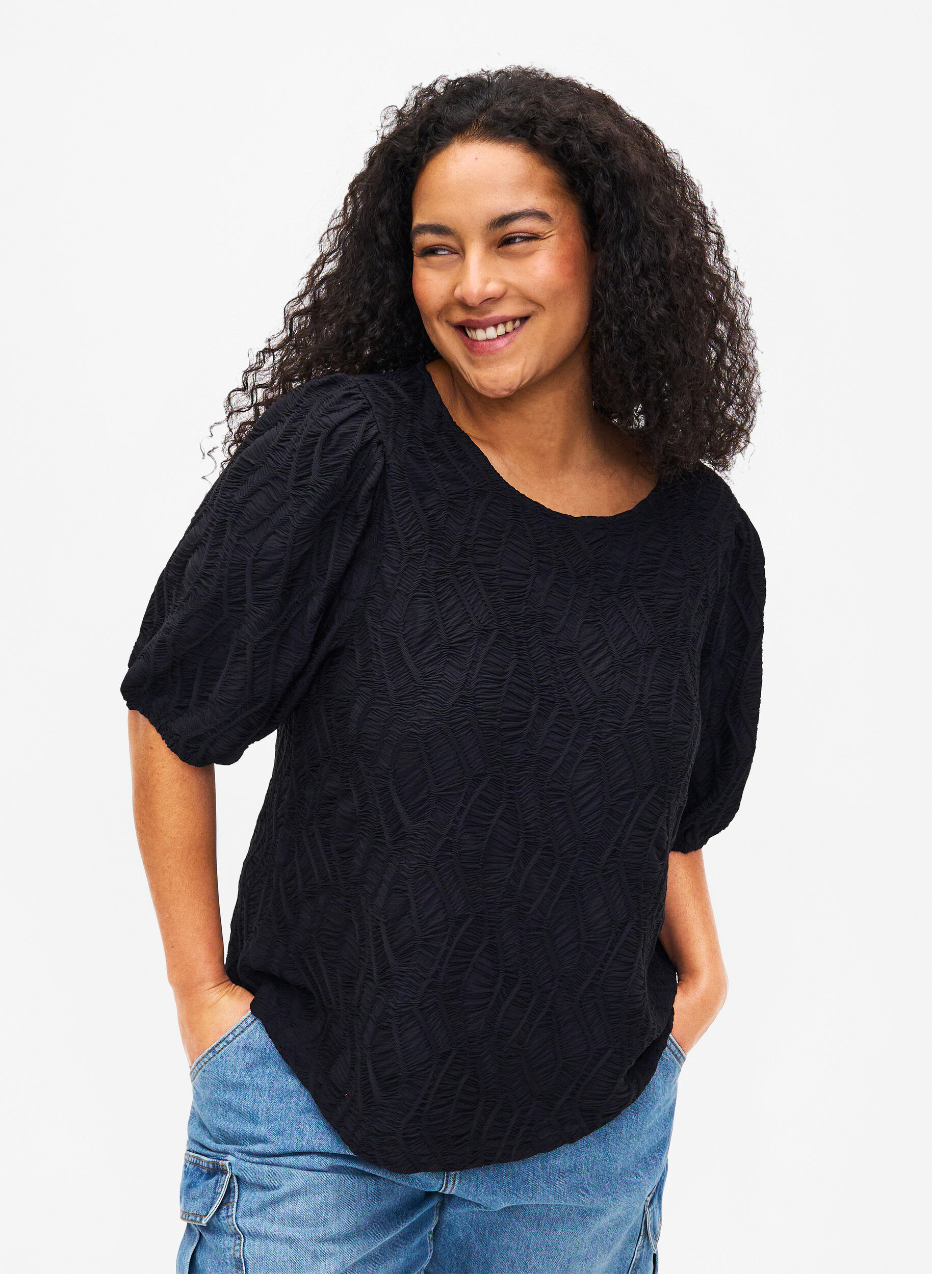 Zizzi Blouse met structuur en korte mouwen, Black, Model image number 0