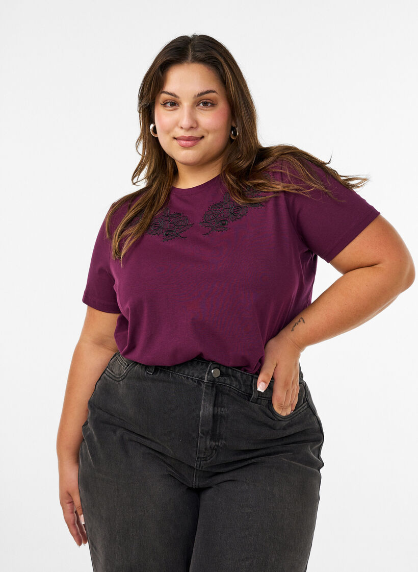 T-shirt met bloemenborduursel en strassteentjes, Paars, Model image number 0