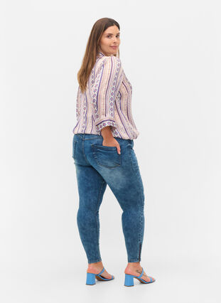 Cropped Amy jeans met rits, Blue denim, Model image number 2