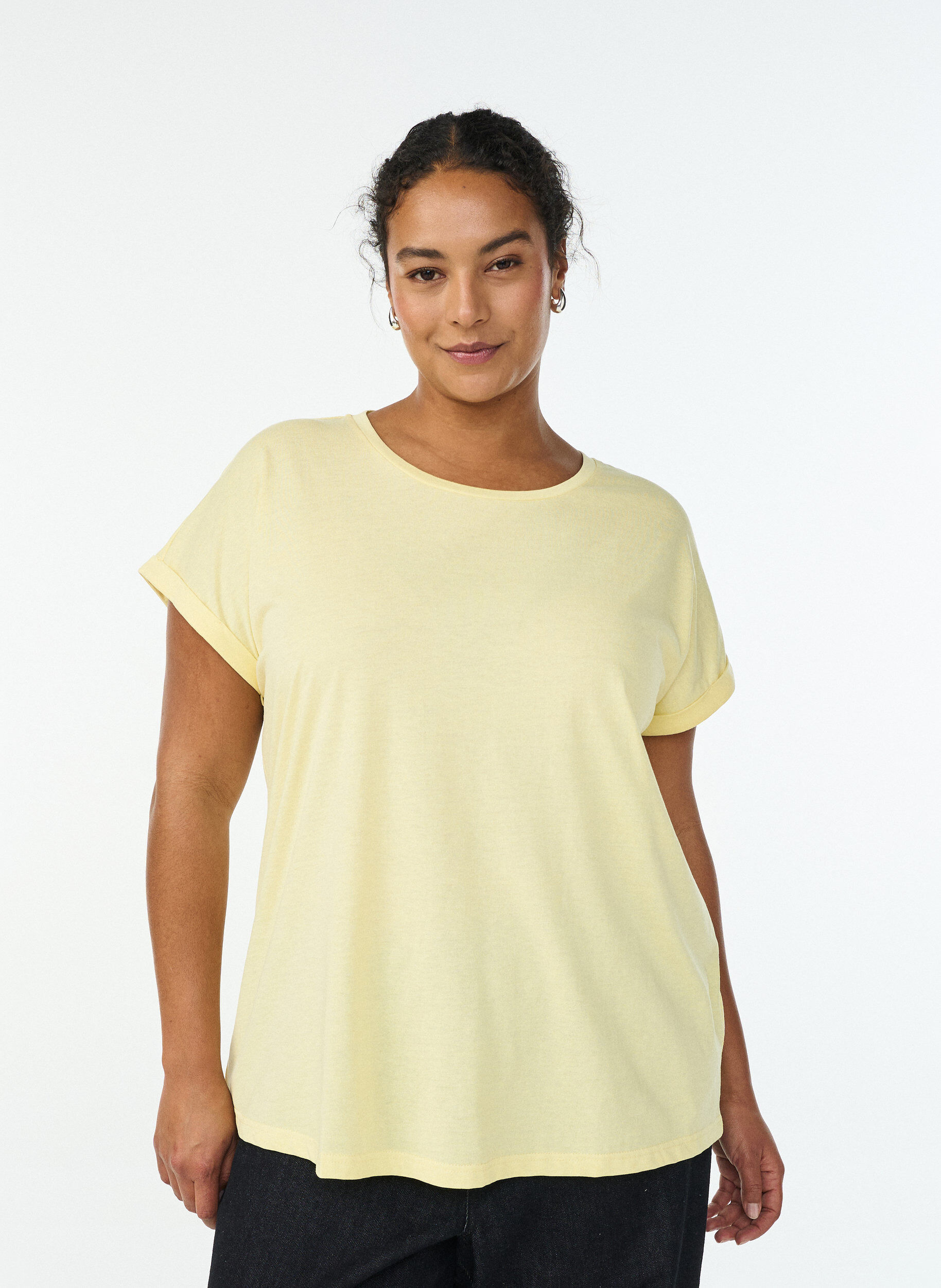 Zizzi T-shirt met korte mouwen van katoenmix, Geel, Model image number 0